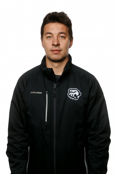 Брюханов  Павел  Евгеньевич